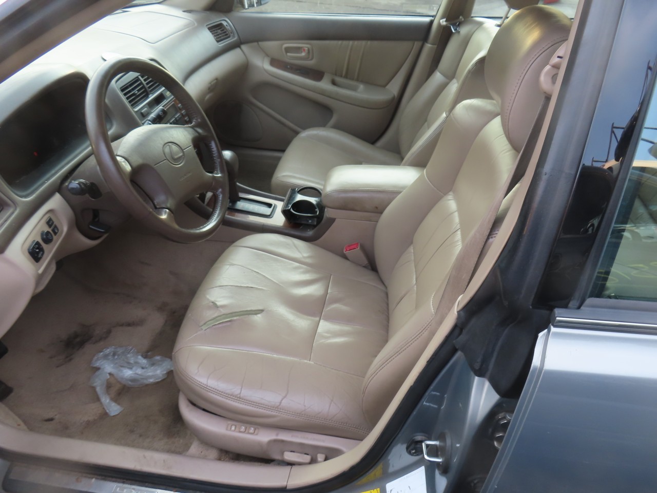 https://f005.backblazeb2.com/file/img-partshotlines-com/Inventory/NE160/Vehicle/43718_12.jpg