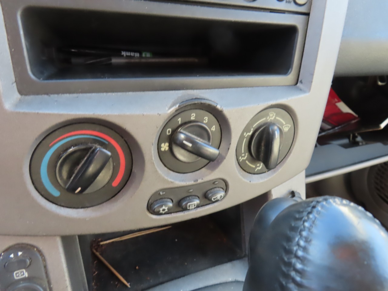 https://f005.backblazeb2.com/file/img-partshotlines-com/Inventory/NE160/Vehicle/44139_08.jpg