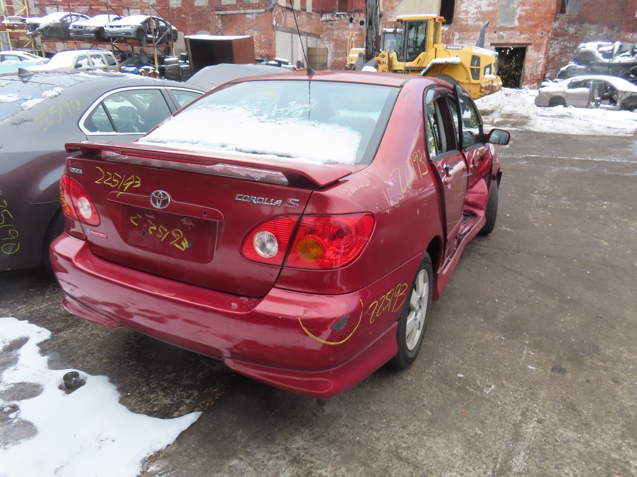https://f005.backblazeb2.com/file/img-partshotlines-com/Inventory/NE160/Vehicle/44427_11.jpg