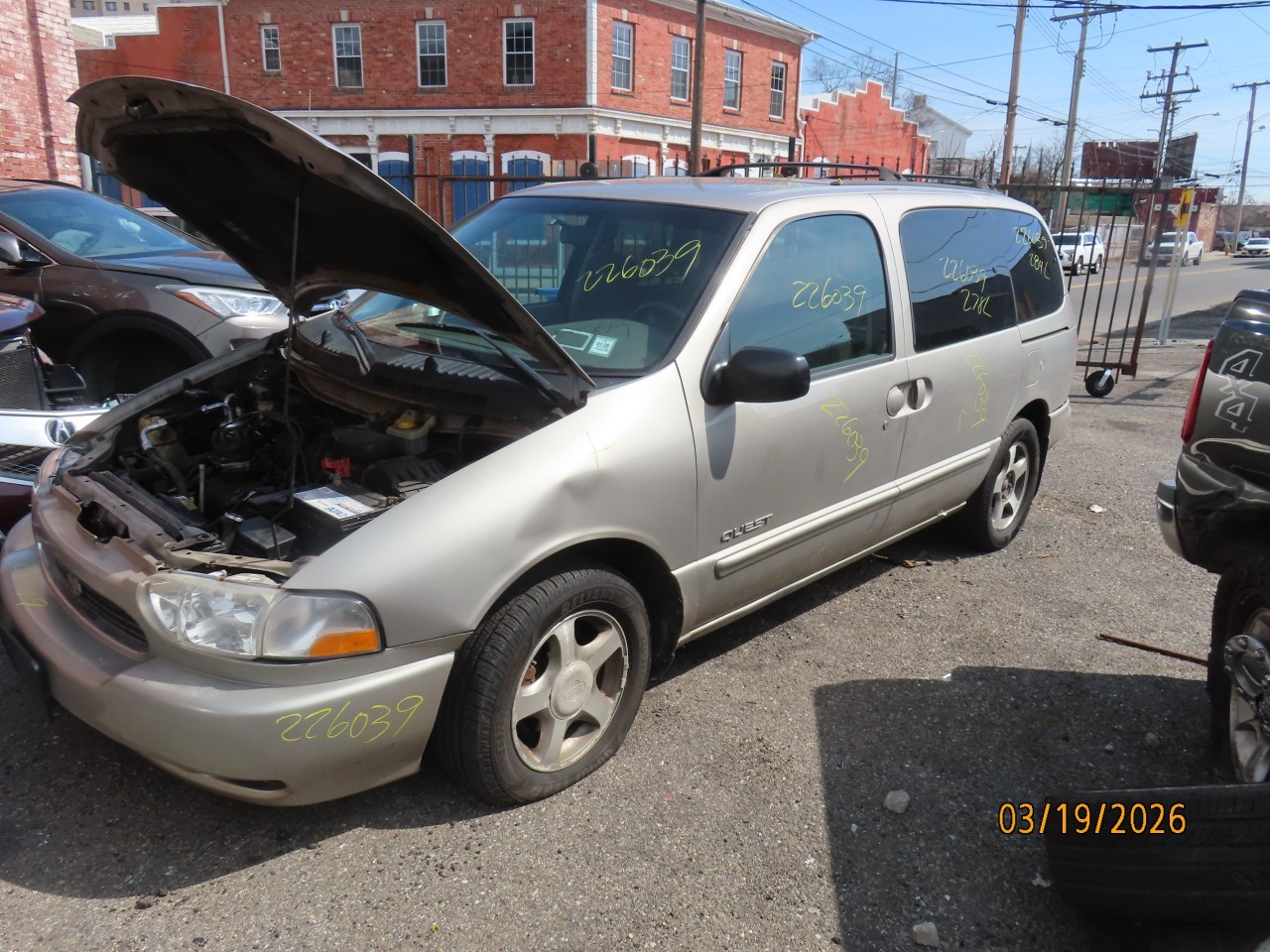 https://f005.backblazeb2.com/file/img-partshotlines-com/Inventory/NE160/Vehicle/45040_03.jpg