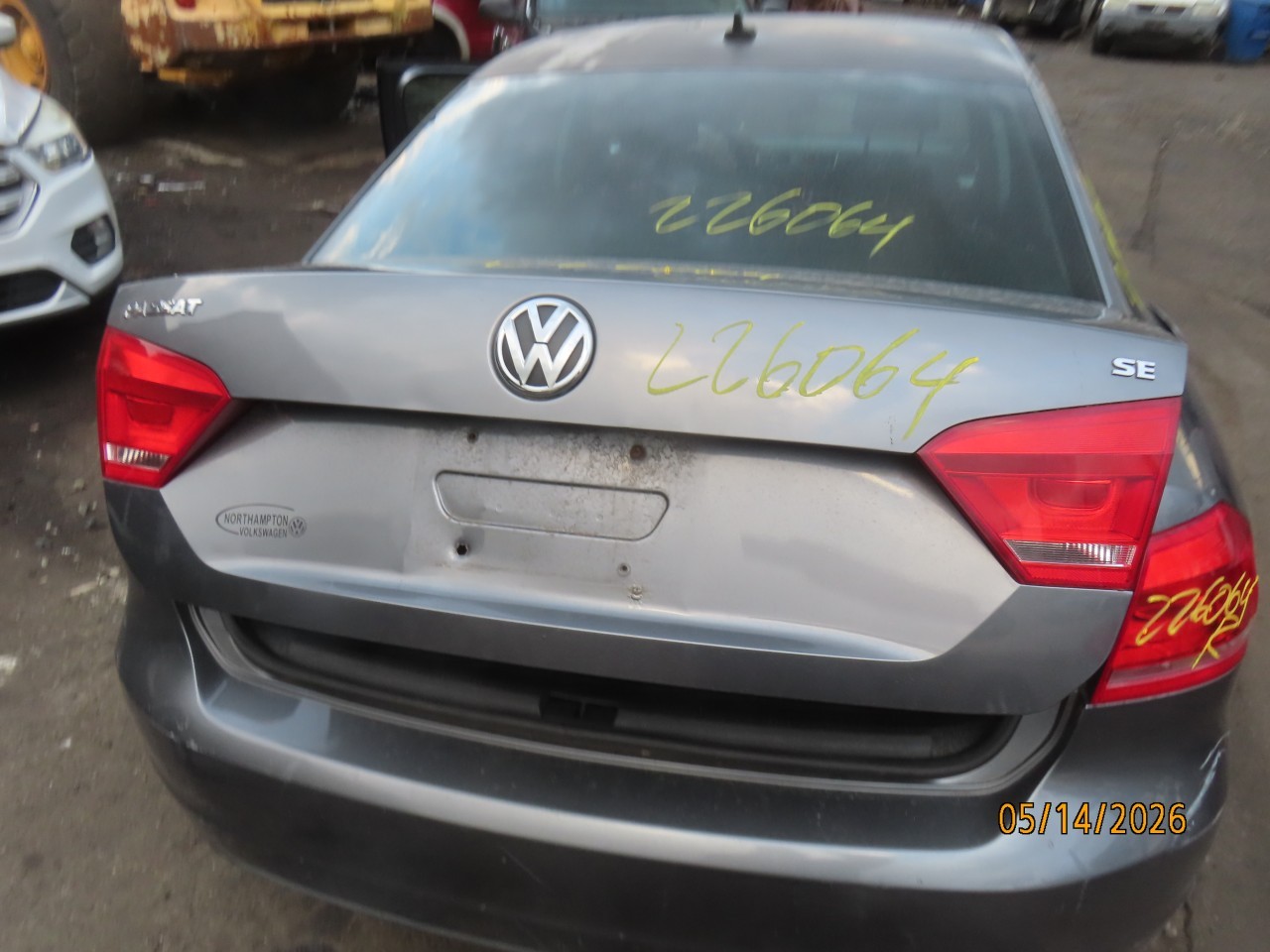https://f005.backblazeb2.com/file/img-partshotlines-com/Inventory/NE160/Vehicle/45472_07.jpg