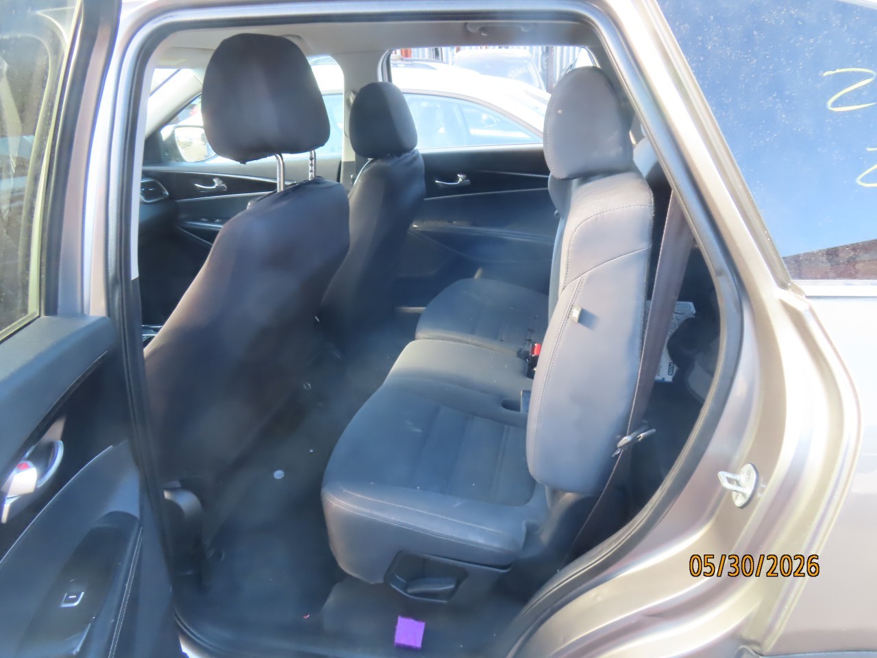 https://f005.backblazeb2.com/file/img-partshotlines-com/Inventory/NE160/Vehicle/45557_12.jpg