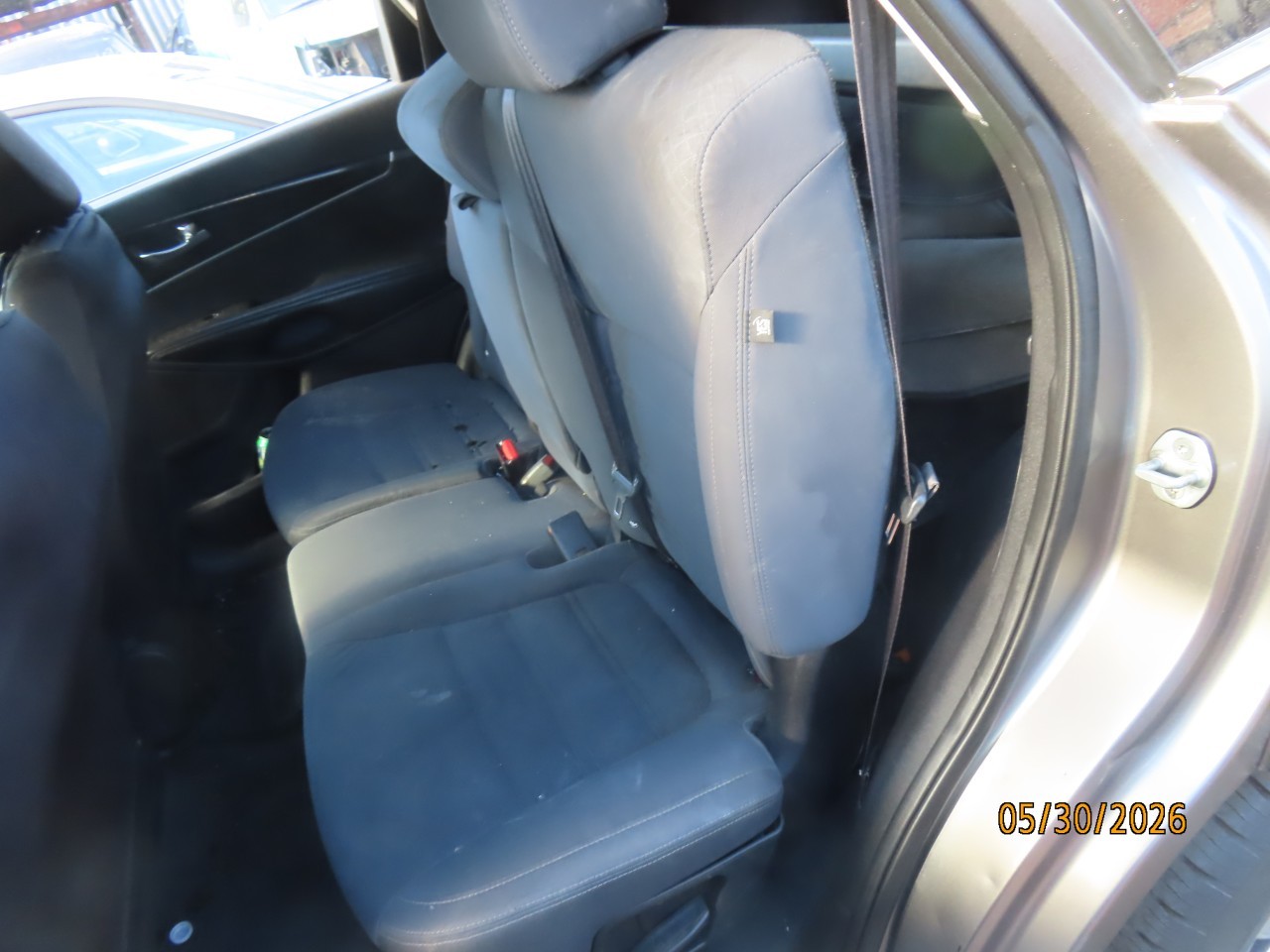 https://f005.backblazeb2.com/file/img-partshotlines-com/Inventory/NE160/Vehicle/45557_13.jpg