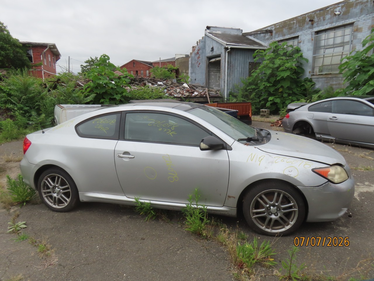 https://f005.backblazeb2.com/file/img-partshotlines-com/Inventory/NE160/Vehicle/45817_06.jpg