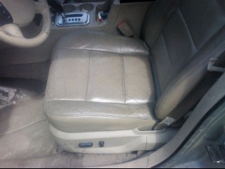 https://f005.backblazeb2.com/file/img-partshotlines-com/Inventory/NE169/Vehicle/2129_09.jpg