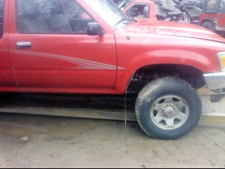 https://f005.backblazeb2.com/file/img-partshotlines-com/Inventory/NE169/Vehicle/2381_03.jpg