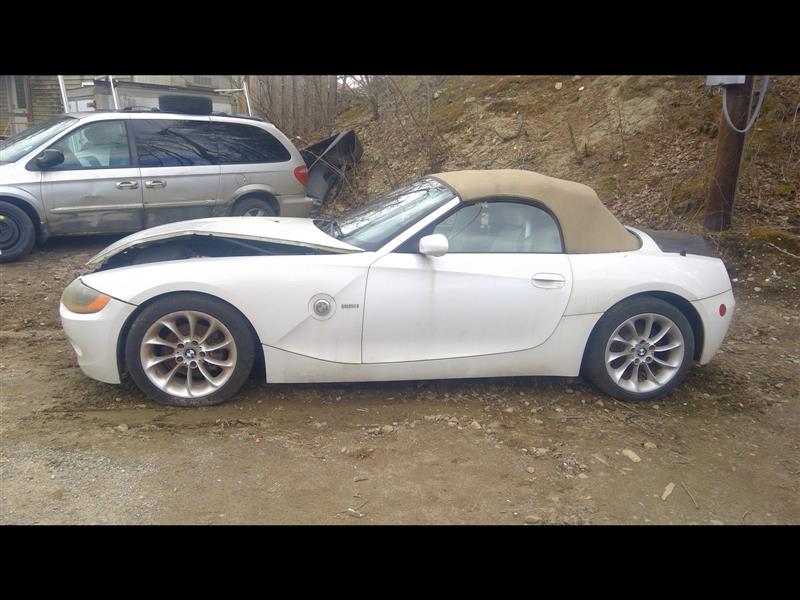https://f005.backblazeb2.com/file/img-partshotlines-com/Inventory/NE169/Vehicle/5960_02.jpg