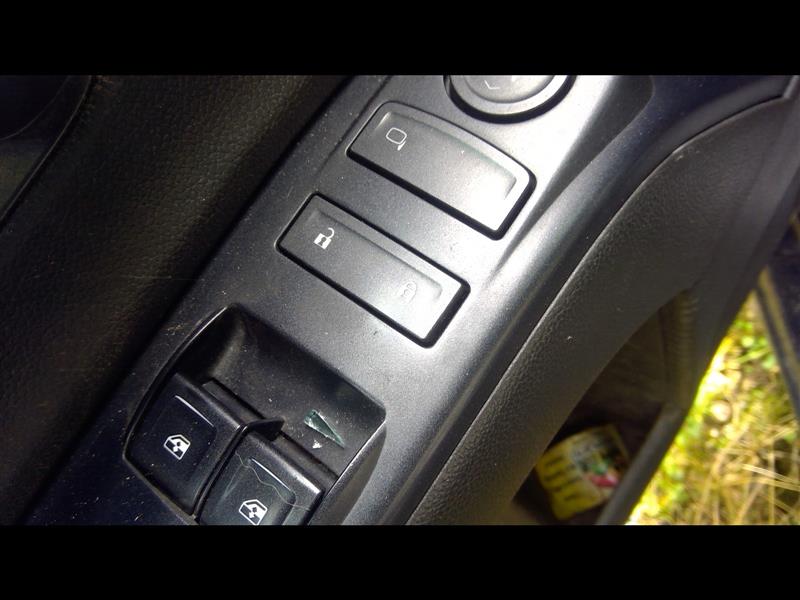 https://f005.backblazeb2.com/file/img-partshotlines-com/Inventory/NE169/Vehicle/6024_09.jpg