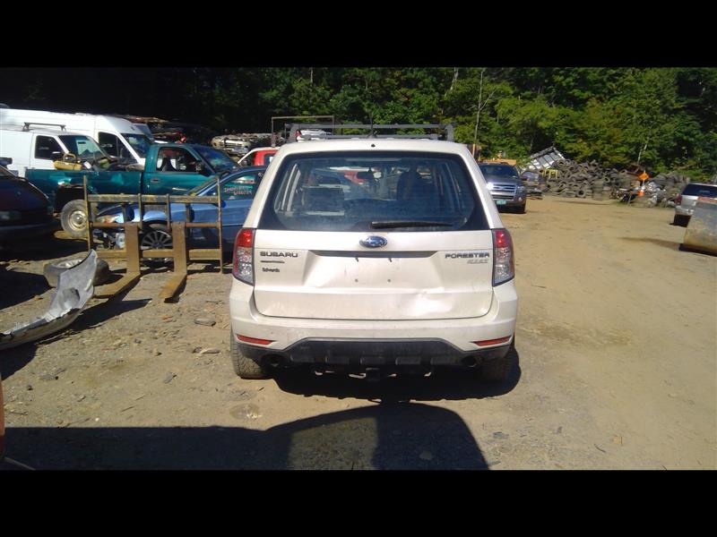 https://f005.backblazeb2.com/file/img-partshotlines-com/Inventory/NE169/Vehicle/6208_04.jpg