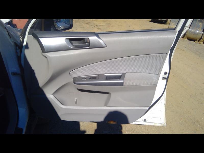 https://f005.backblazeb2.com/file/img-partshotlines-com/Inventory/NE169/Vehicle/6208_10.jpg