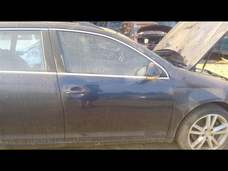 https://f005.backblazeb2.com/file/img-partshotlines-com/Inventory/NE169/Vehicle/6220_11.jpg