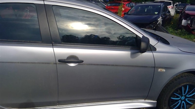 https://f005.backblazeb2.com/file/img-partshotlines-com/Inventory/NE169/Vehicle/6669_11.jpg