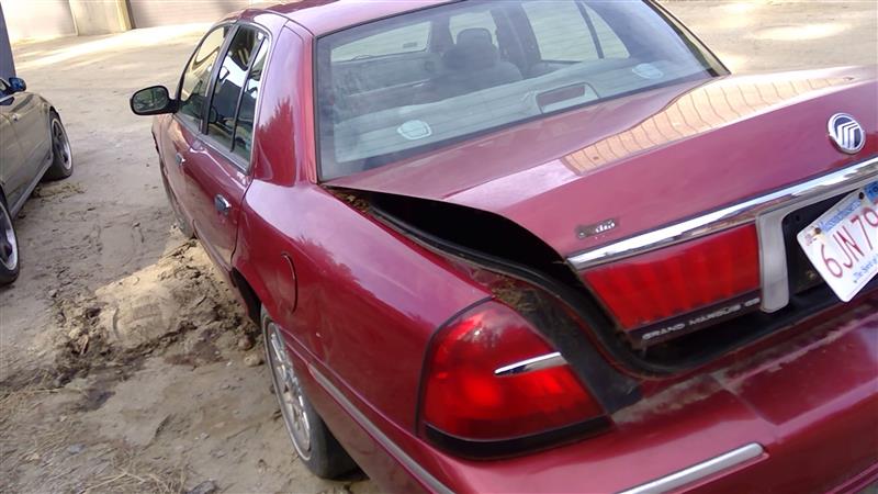 https://f005.backblazeb2.com/file/img-partshotlines-com/Inventory/NE174/Vehicle/21285_02.jpg