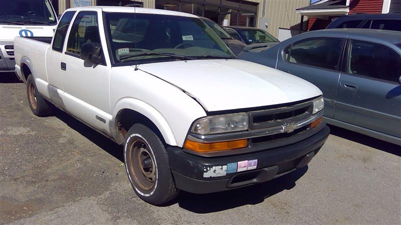 https://f005.backblazeb2.com/file/img-partshotlines-com/Inventory/NE174/Vehicle/23109_01.jpg