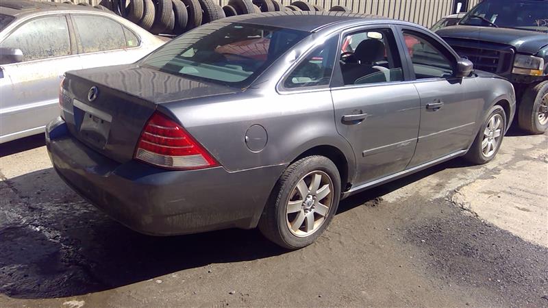 https://f005.backblazeb2.com/file/img-partshotlines-com/Inventory/NE174/Vehicle/23152_02.jpg