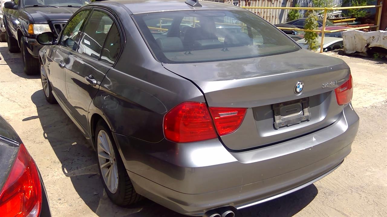 https://f005.backblazeb2.com/file/img-partshotlines-com/Inventory/NE174/Vehicle/23918_02.jpg