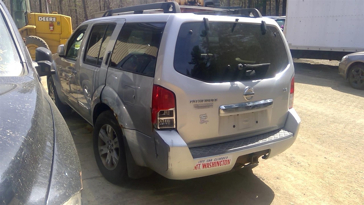 https://f005.backblazeb2.com/file/img-partshotlines-com/Inventory/NE174/Vehicle/24880_03.jpg