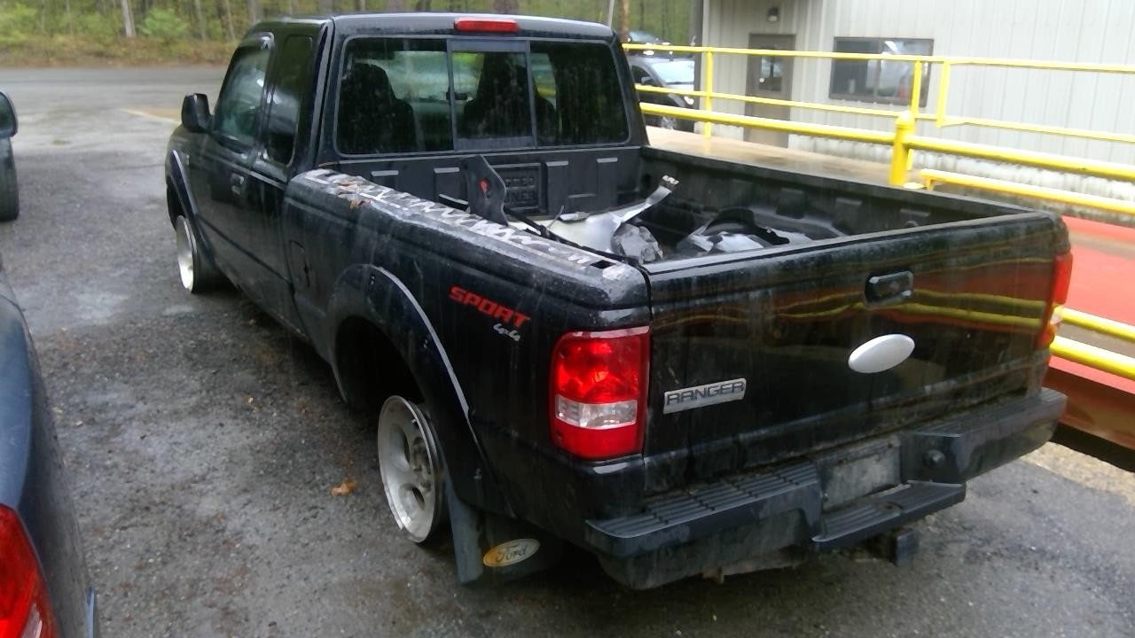 https://f005.backblazeb2.com/file/img-partshotlines-com/Inventory/NE174/Vehicle/24943_02.jpg