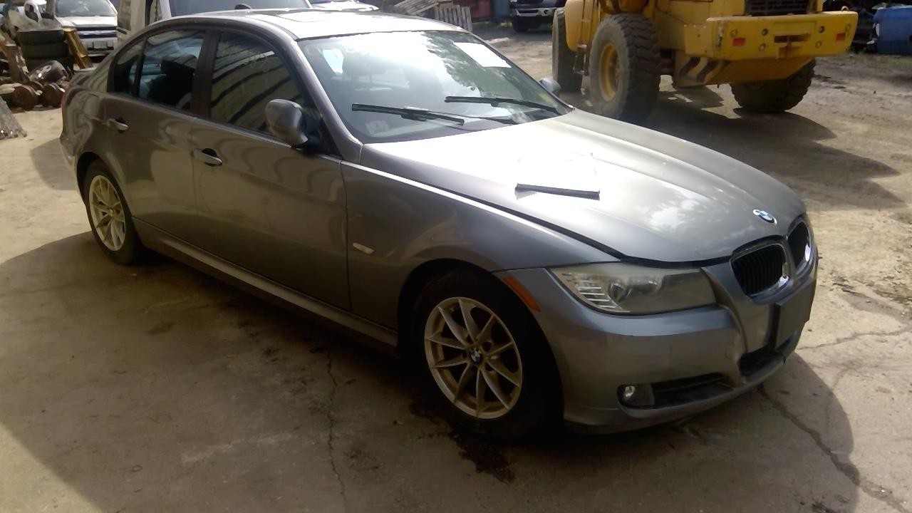 https://f005.backblazeb2.com/file/img-partshotlines-com/Inventory/NE174/Vehicle/24945_01.jpg