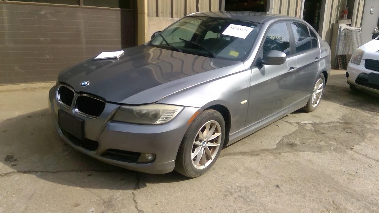 https://f005.backblazeb2.com/file/img-partshotlines-com/Inventory/NE174/Vehicle/24945_04.jpg