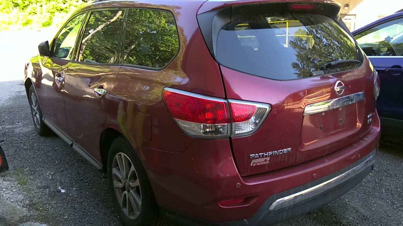 https://f005.backblazeb2.com/file/img-partshotlines-com/Inventory/NE174/Vehicle/24986_04.jpg