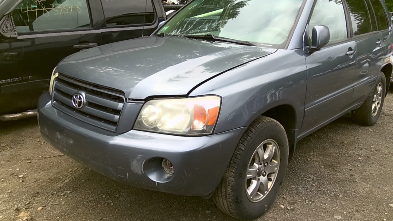 https://f005.backblazeb2.com/file/img-partshotlines-com/Inventory/NE174/Vehicle/24995_02.jpg
