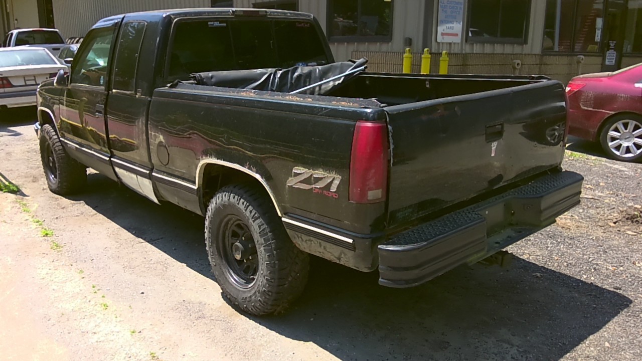 https://f005.backblazeb2.com/file/img-partshotlines-com/Inventory/NE174/Vehicle/25020_03.jpg