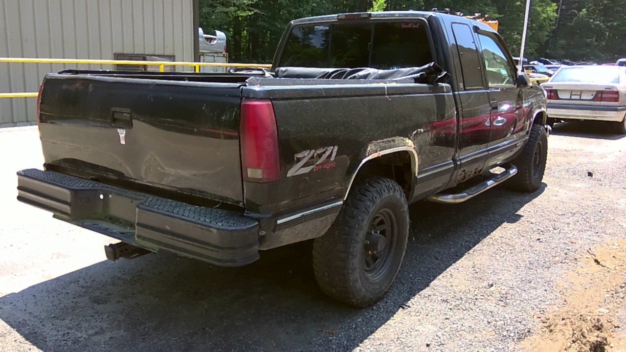 https://f005.backblazeb2.com/file/img-partshotlines-com/Inventory/NE174/Vehicle/25020_04.jpg