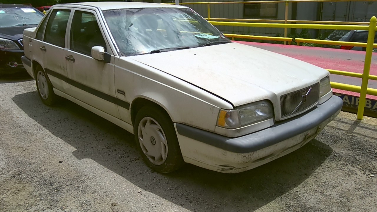 https://f005.backblazeb2.com/file/img-partshotlines-com/Inventory/NE174/Vehicle/25034_02.jpg