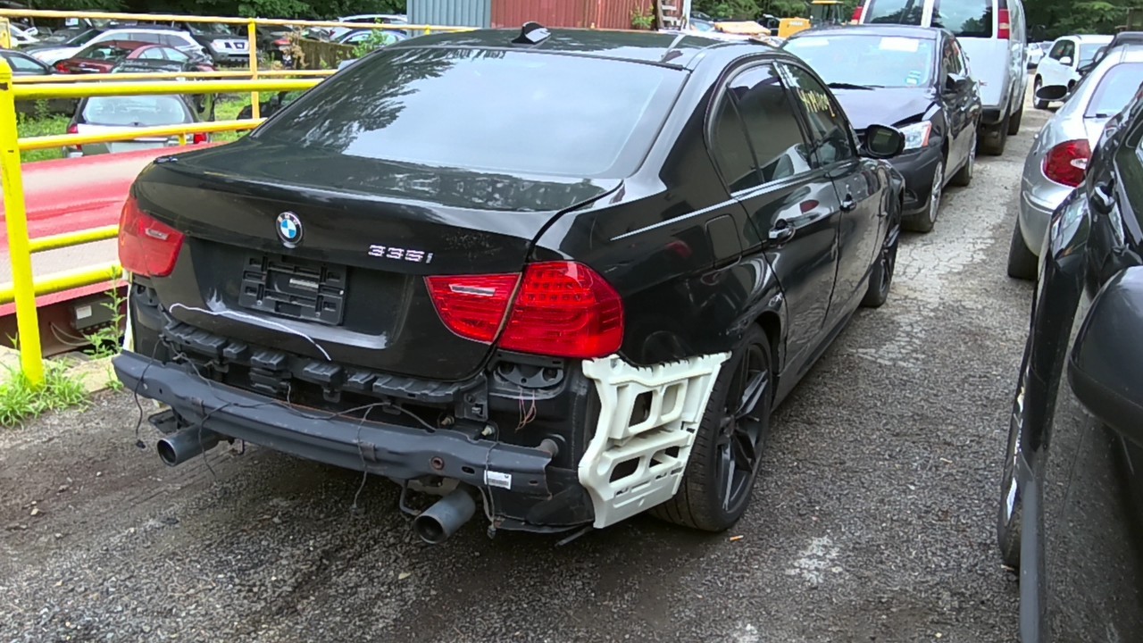 https://f005.backblazeb2.com/file/img-partshotlines-com/Inventory/NE174/Vehicle/25050_04.jpg