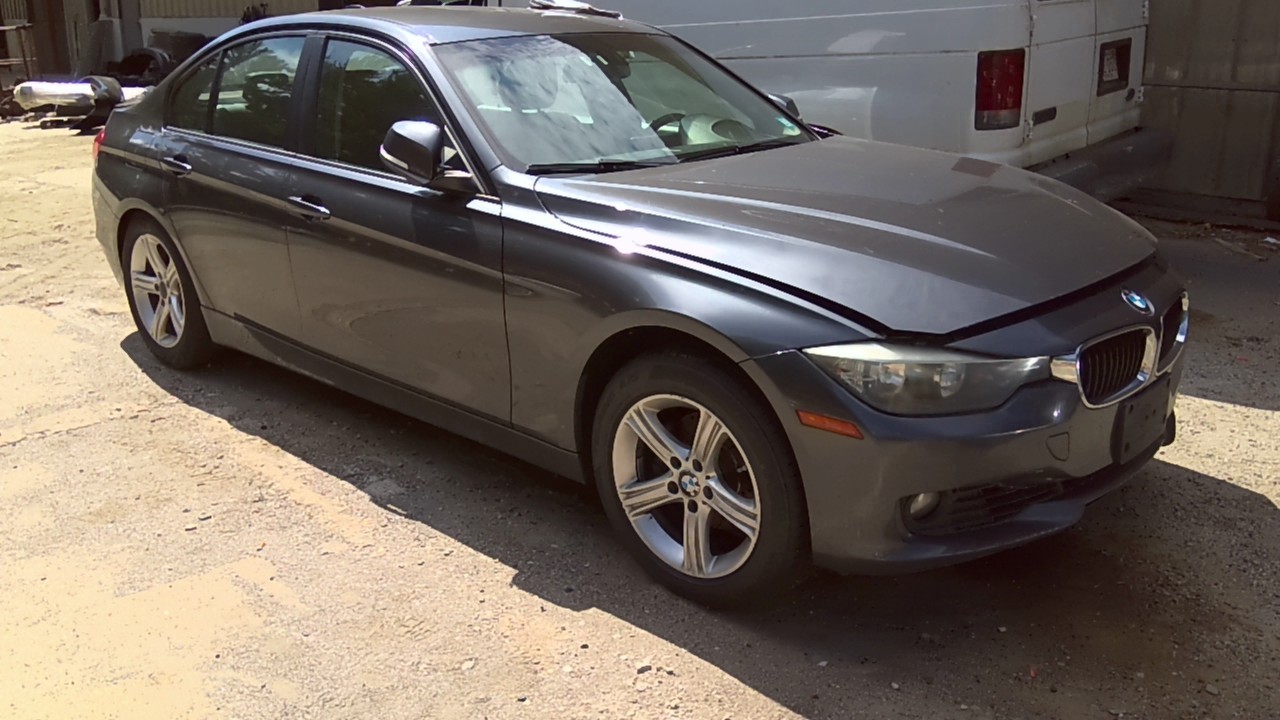 https://f005.backblazeb2.com/file/img-partshotlines-com/Inventory/NE174/Vehicle/25071_02.jpg