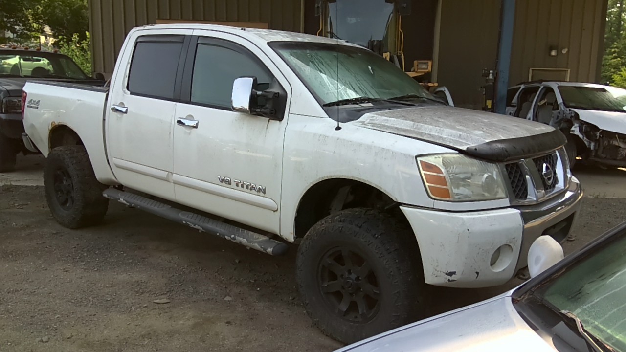 https://f005.backblazeb2.com/file/img-partshotlines-com/Inventory/NE174/Vehicle/25092_02.jpg