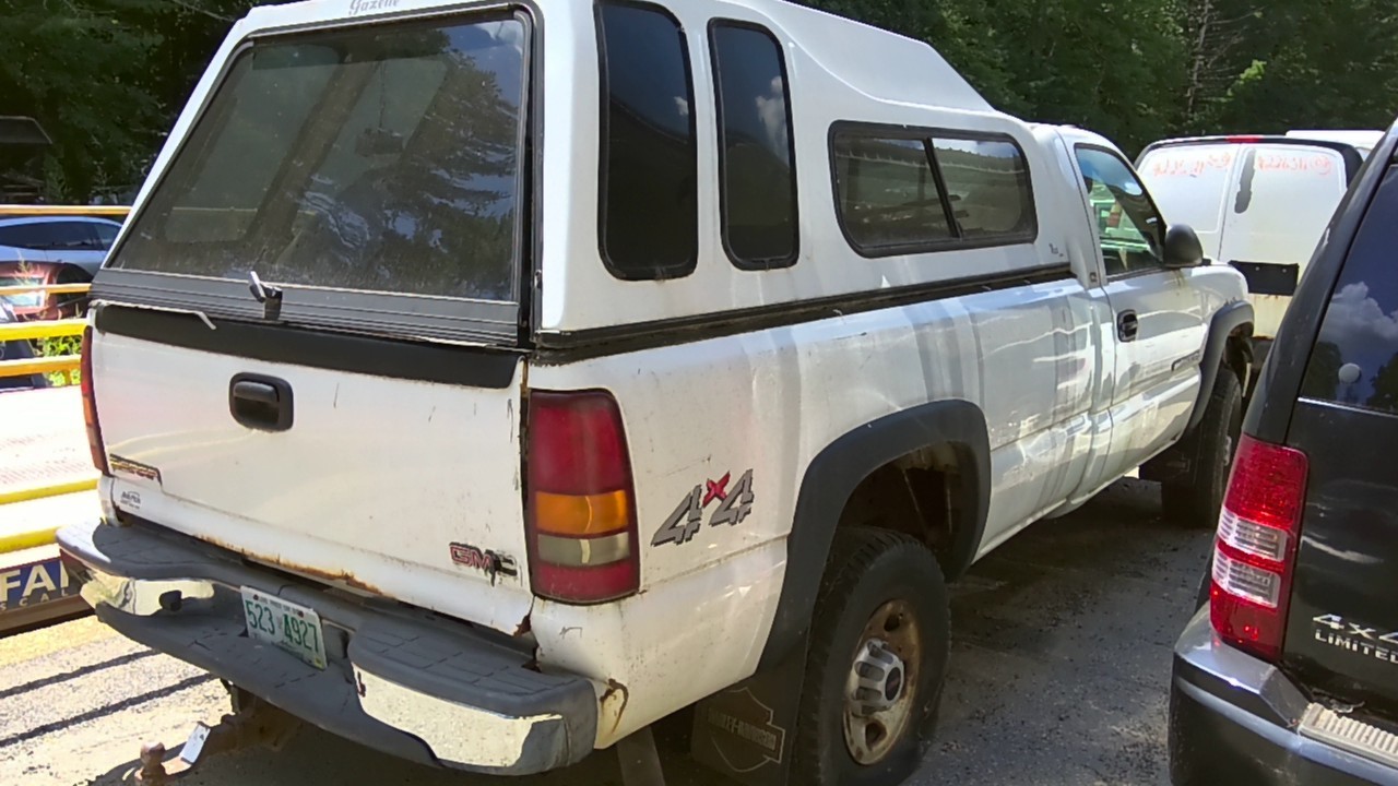 https://f005.backblazeb2.com/file/img-partshotlines-com/Inventory/NE174/Vehicle/25174_03.jpg