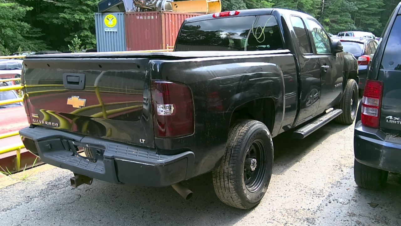 https://f005.backblazeb2.com/file/img-partshotlines-com/Inventory/NE174/Vehicle/25179_03.jpg