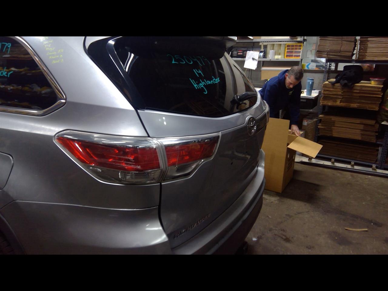 https://f005.backblazeb2.com/file/img-partshotlines-com/Inventory/NE175/Inventory/1702083_03.jpg
