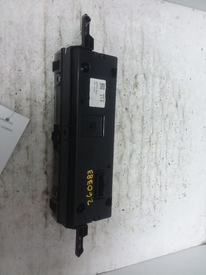 https://f005.backblazeb2.com/file/img-partshotlines-com/Inventory/NE175/Inventory/1916815_02.jpg