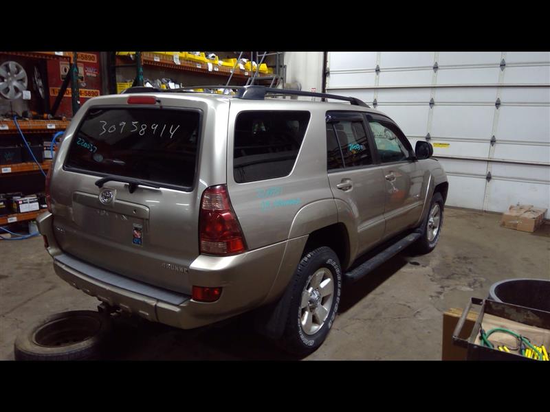 https://f005.backblazeb2.com/file/img-partshotlines-com/Inventory/NE175/Vehicle/23670_03.jpg