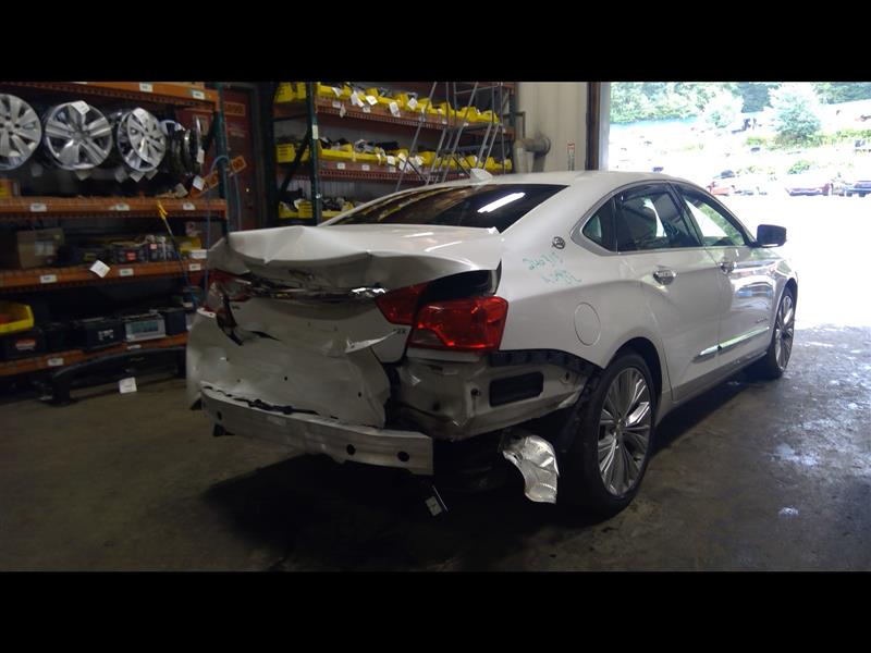 https://f005.backblazeb2.com/file/img-partshotlines-com/Inventory/NE175/Vehicle/33491_04.jpg