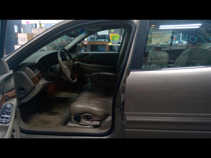 https://f005.backblazeb2.com/file/img-partshotlines-com/Inventory/NE175/Vehicle/33653_05.jpg