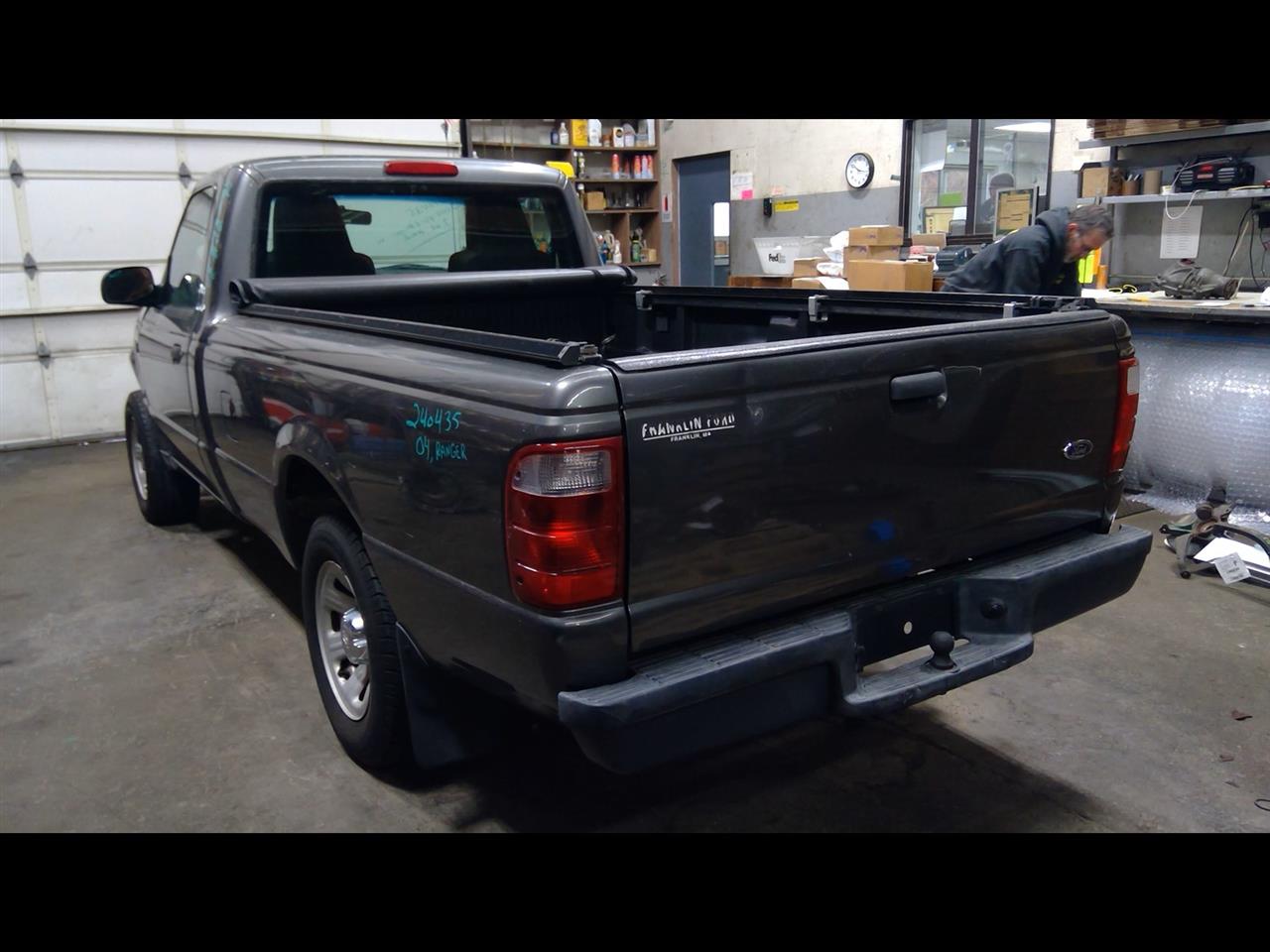 https://f005.backblazeb2.com/file/img-partshotlines-com/Inventory/NE175/Vehicle/34311_03.jpg