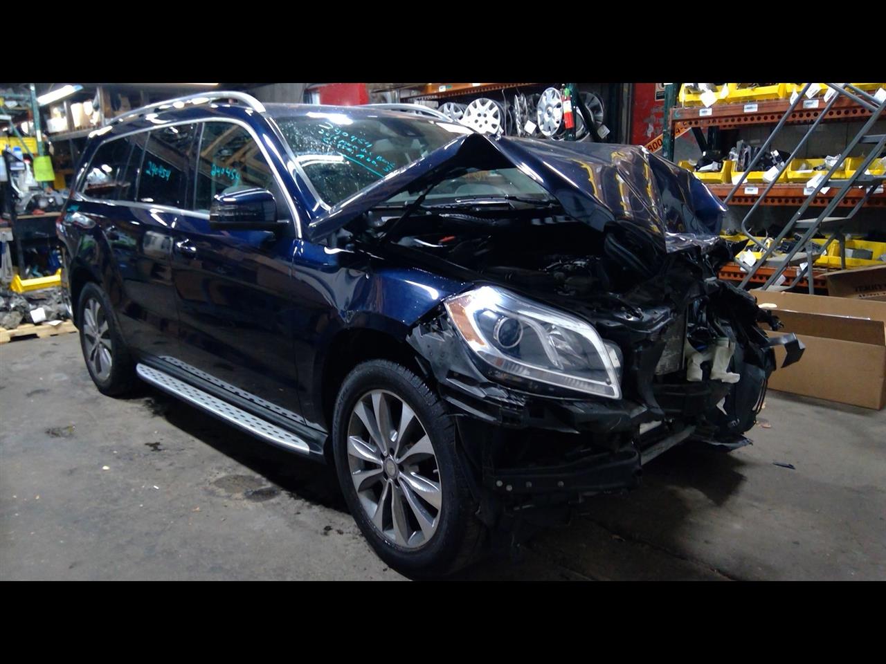 https://f005.backblazeb2.com/file/img-partshotlines-com/Inventory/NE175/Vehicle/34429_02.jpg