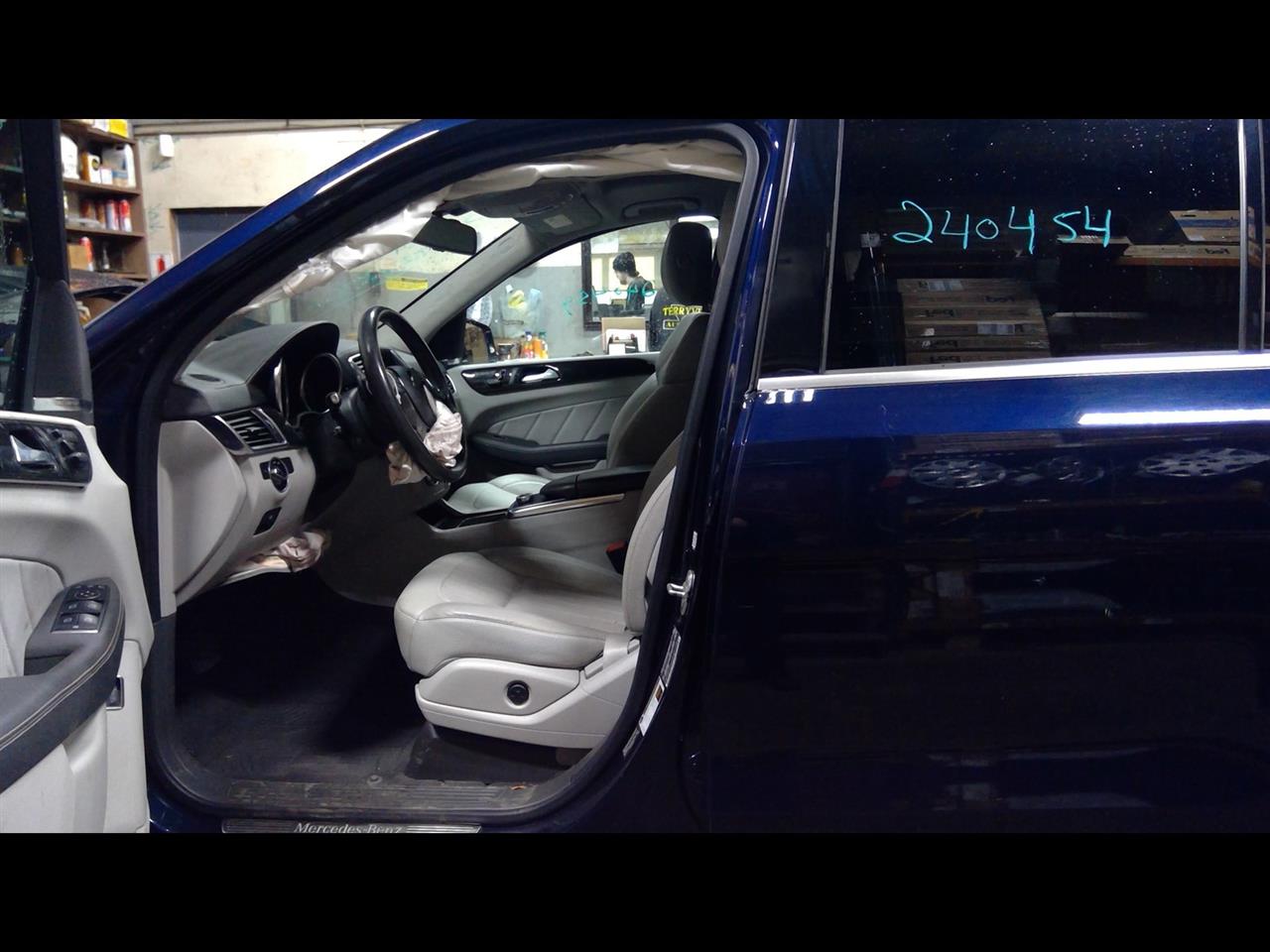 https://f005.backblazeb2.com/file/img-partshotlines-com/Inventory/NE175/Vehicle/34429_05.jpg