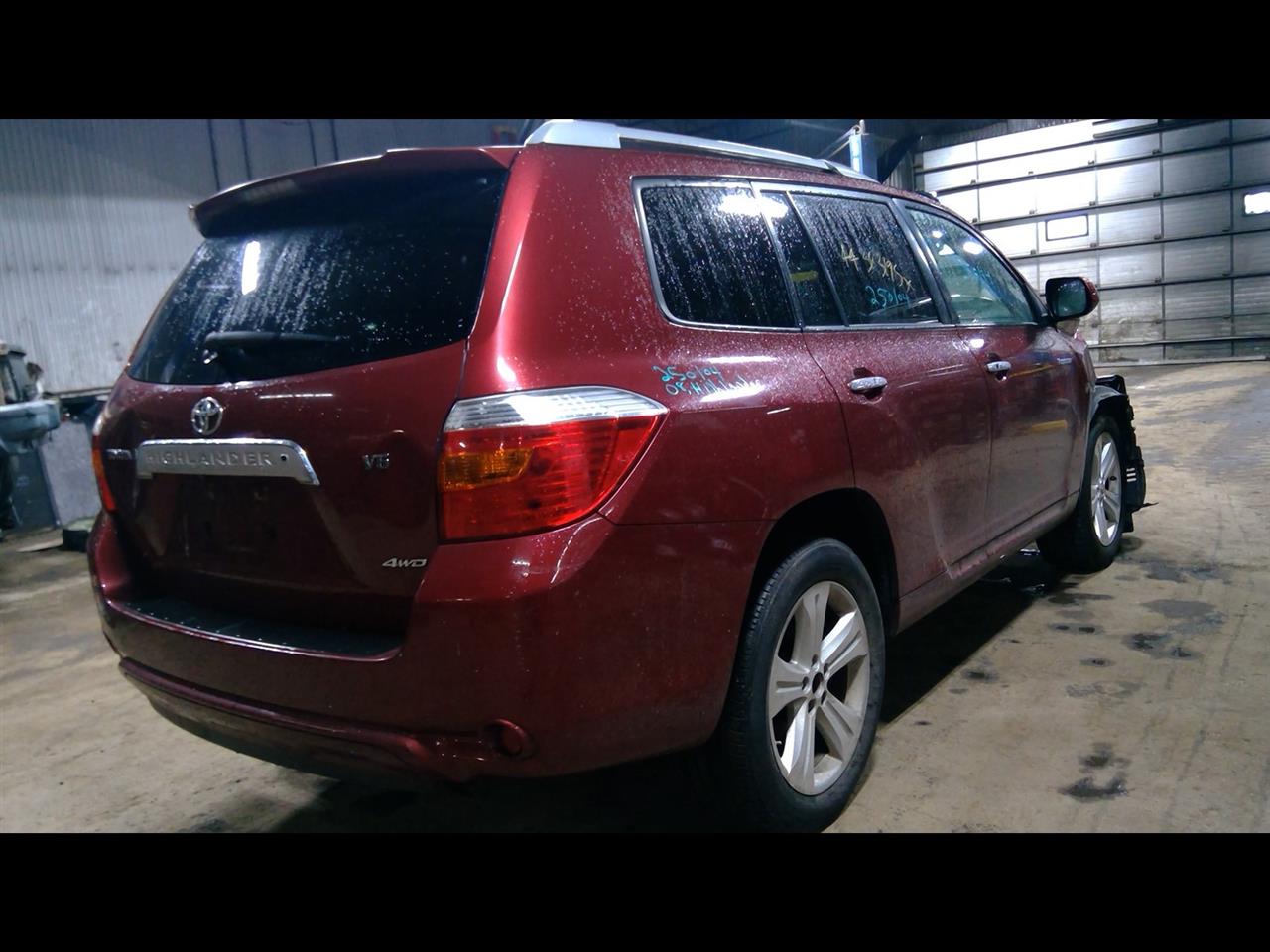 https://f005.backblazeb2.com/file/img-partshotlines-com/Inventory/NE175/Vehicle/35738_04.jpg