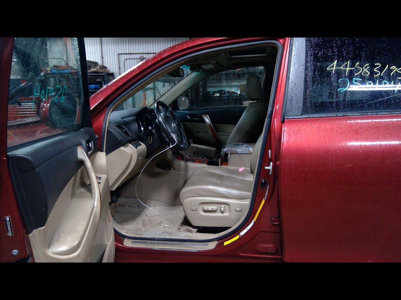 https://f005.backblazeb2.com/file/img-partshotlines-com/Inventory/NE175/Vehicle/35738_05.jpg