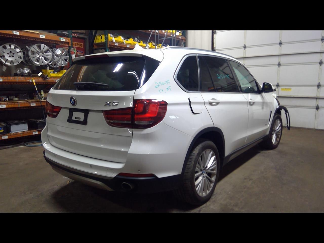 https://f005.backblazeb2.com/file/img-partshotlines-com/Inventory/NE175/Vehicle/36269_04.jpg