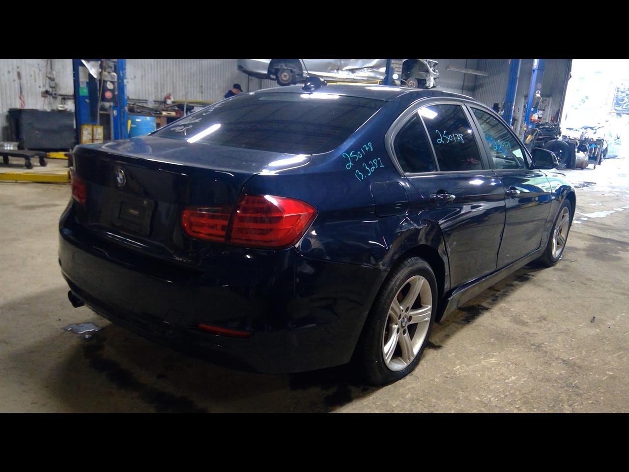 https://f005.backblazeb2.com/file/img-partshotlines-com/Inventory/NE175/Vehicle/36302_04.jpg