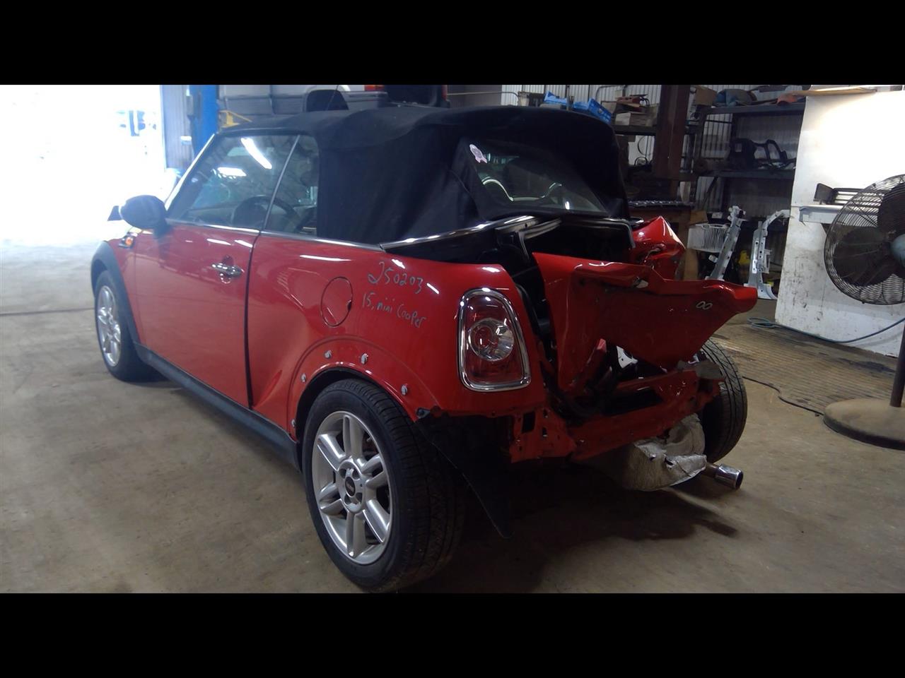 https://f005.backblazeb2.com/file/img-partshotlines-com/Inventory/NE175/Vehicle/36481_03.jpg