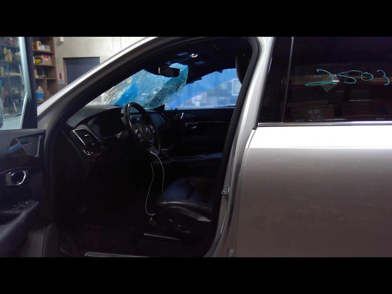 https://f005.backblazeb2.com/file/img-partshotlines-com/Inventory/NE175/Vehicle/37415_05.jpg