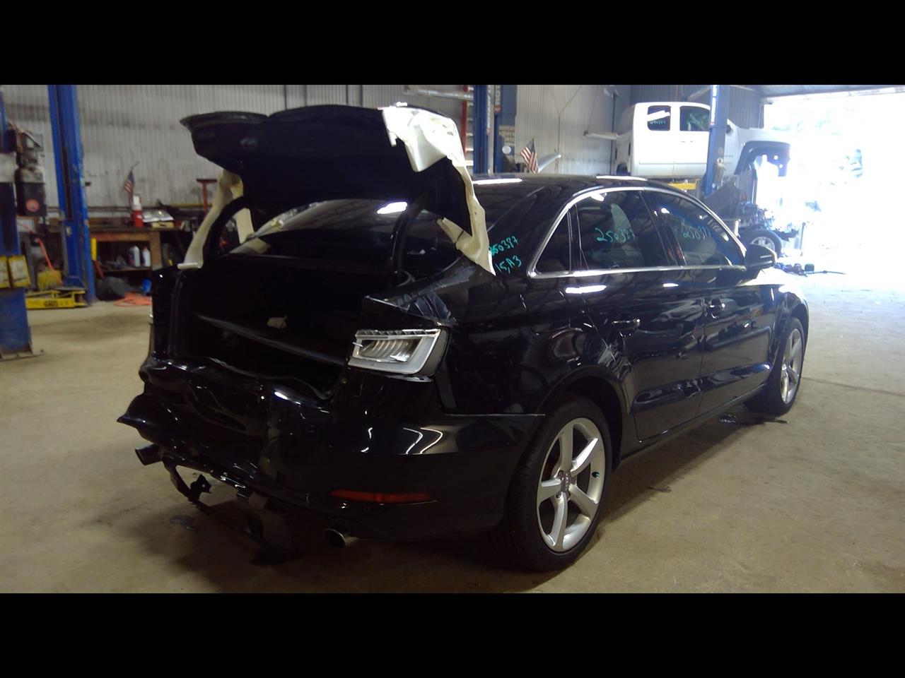 https://f005.backblazeb2.com/file/img-partshotlines-com/Inventory/NE175/Vehicle/37615_04.jpg