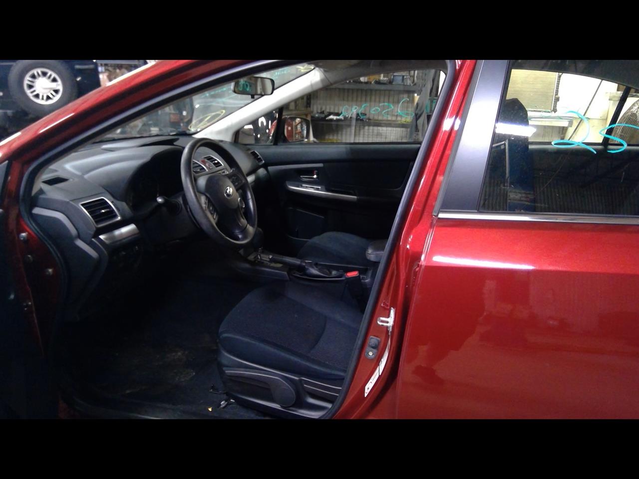 Vehicle/37647_05.jpg